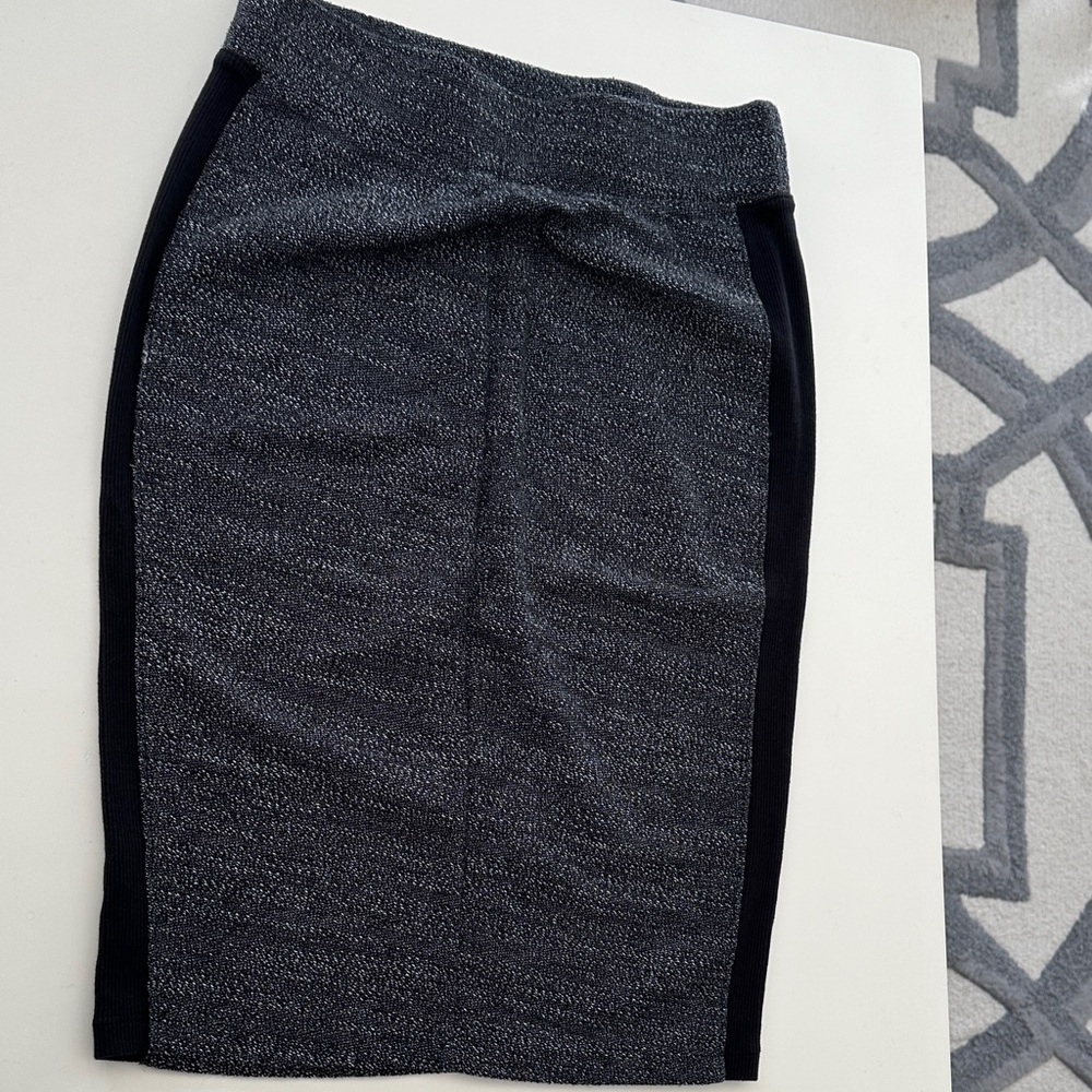 Marine Layer Heather Gray Pencil Skirt - Picture 3 of 6